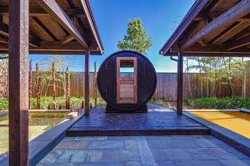 京都・天橋立の一棟貸切ヴィラに新サウナ2種、水風呂も温泉「銀温泉」 画像