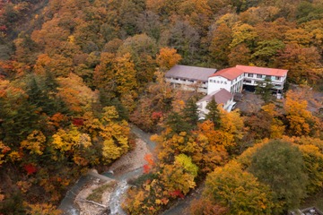 開湯1000年超の秘湯・岩手「夏油温泉観光ホテル」が復活へ——GETO Villageが「令和の社交湯」再生プロジェクトをCAMPFIREで始動 画像