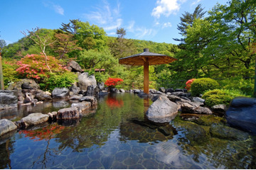 赤谷湖を望む絶景と源泉掛け流しの名湯——群馬・猿ヶ京温泉に『猿ヶ京ホテル』が2026年7月25日リニューアルオープン 画像