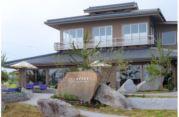 千葉・御宿海岸に全10室の里海リゾート「御宿 五氣里」がグランドオープン、全室に天然温泉とプライベートサウナ
