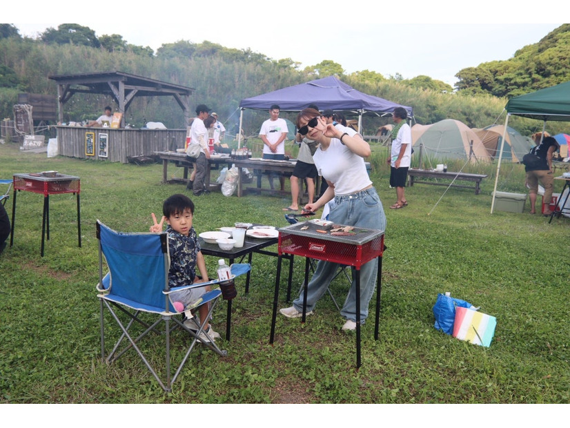 和歌山・有田川の河川敷に巨大スクリーン出現、『紀文まつり 有田川シネマキャンプ』10月24・25日開催