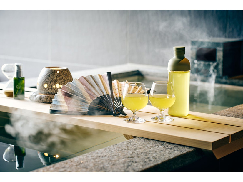 星野リゾート「界 遠州」に煎茶×温泉の新客室「茶ごもり特別室」誕生──89㎡露天風呂付き、50通りの煎茶体験