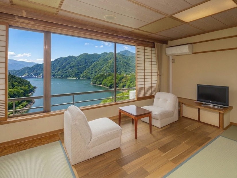 赤谷湖を望む絶景と源泉掛け流しの名湯——群馬・猿ヶ京温泉に『猿ヶ京ホテル』が2026年7月25日リニューアルオープン